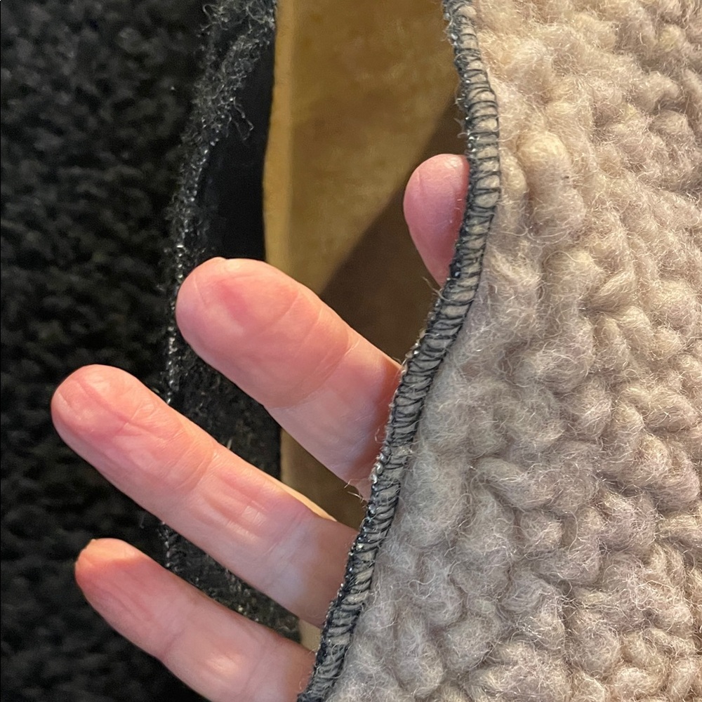 Anthropologie Maeve Black and Pink Textured poncho (bw) - Picture 7 of 8
